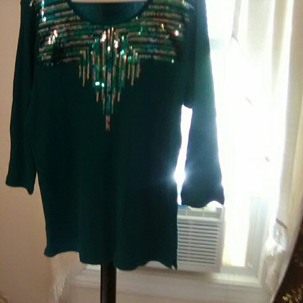 Long sleeve teal shirt